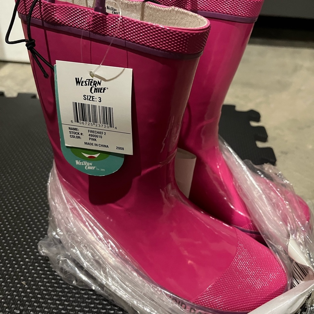 Western Chief Women's Fuchsia Rain Boots Girls size 3